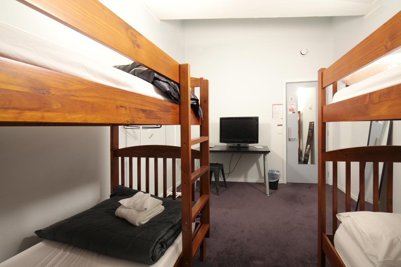 Хостел Laneway Backpackers Веллингтон Экстерьер фото